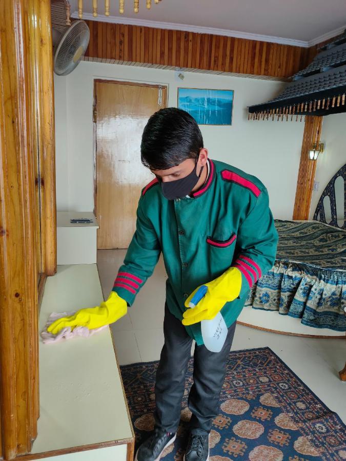 Brightland Hotel Shimla Dış mekan fotoğraf