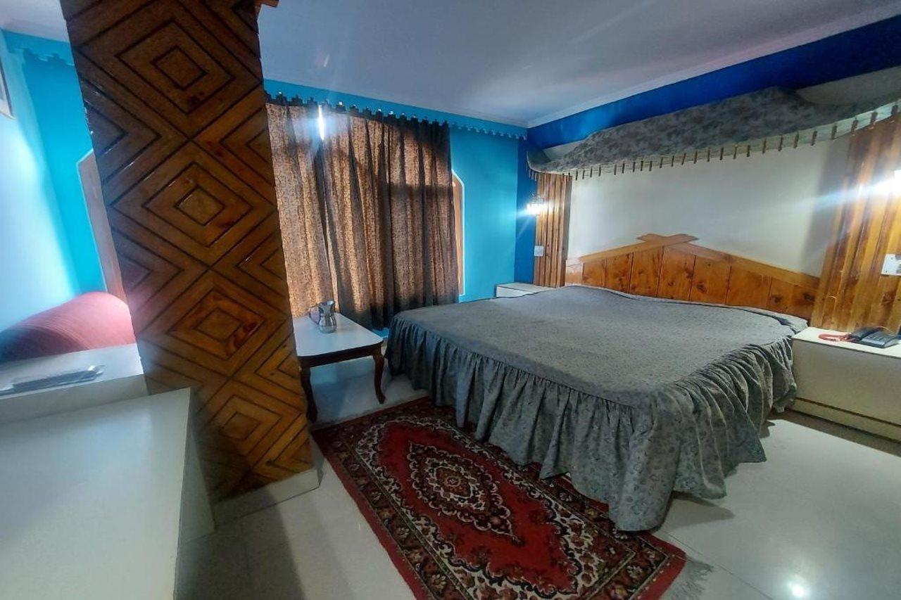 Brightland Hotel Shimla Dış mekan fotoğraf